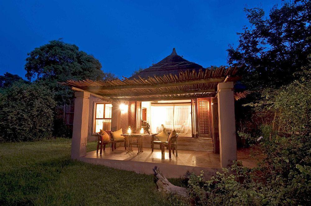 Sanctuary Chobe Chilwero Hotel Kasane Luaran gambar